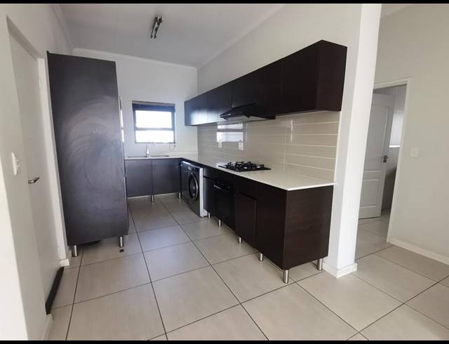 2 BEDROOM PROPERTY TO RENT IN GREENSTONE HILL